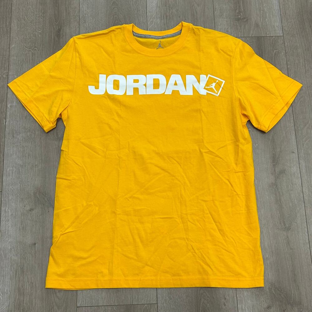 Nike Jordan Block Letters Yellow White Tee T Shirt size Large L B22